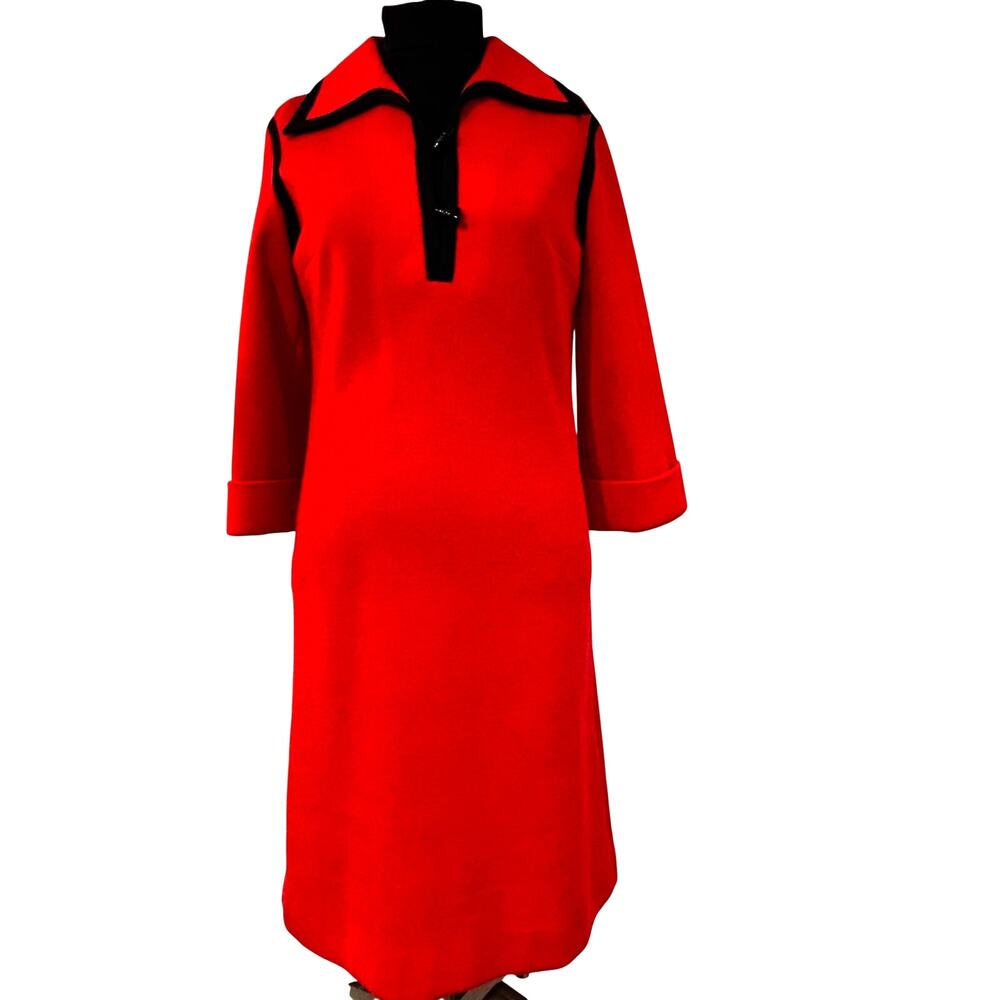 Vintage 1970’s Butte Knit dress 2-pc turtleneck & jumper red & black Size S